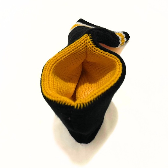 Beer Holder Mitt - Picture 2 of 5